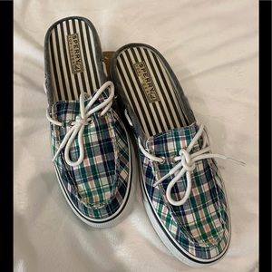 Sperry plaid topsides